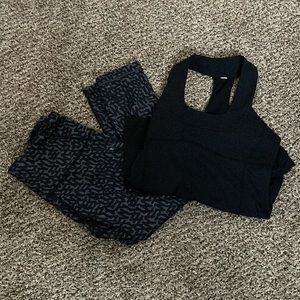 Lululemon Hi Rise leggings sz 8 and FREE tank!